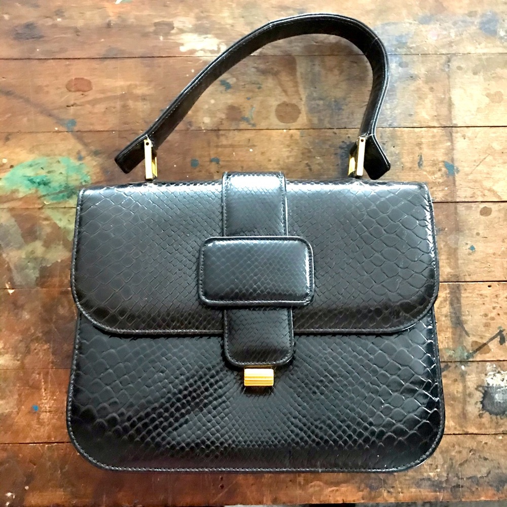 Vintage black handbag croc embossed faux leather